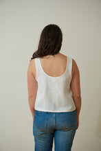Load image into Gallery viewer, Scoop Neck Tank - White Linen (Medium Weight)