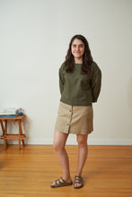 Load image into Gallery viewer, Boxy Pullover - Olive
