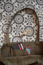 Load image into Gallery viewer, Everyday Tote - Olive
