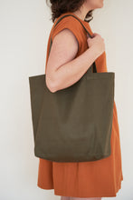 Load image into Gallery viewer, Everyday Tote - Olive