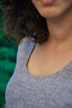 Load image into Gallery viewer, Scoop Neck Tank - Plum