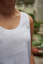 Load image into Gallery viewer, Scoop Neck Tank - White Linen
