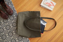 Load image into Gallery viewer, Everyday Tote - Olive